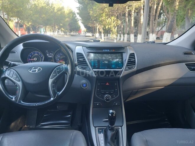 Hyundai Elantra 2015, 146,960 km - 1.8 l - Xırdalan