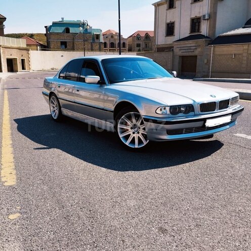 BMW 728 2000, 40,000 km - 2.8 l - Bakı