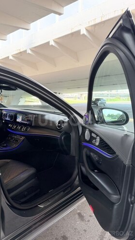 Mercedes E 300 2018, 94,900 km - 2.0 l - Bakı