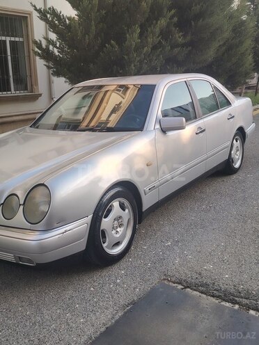 Mercedes E 200 1996, 354,000 km - 2.0 l - Bakı
