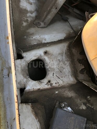 LADA (VAZ) 2106 1987, 20,000 km - 1.3 l - Salyan