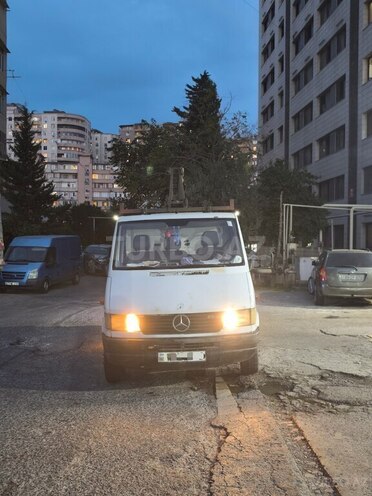 Mercedes Sprinter 412 1999, 638,000 km - 2.3 l - Bakı