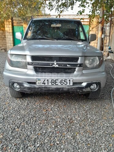 Mitsubishi Pajero io 2002, 289,047 km - 1.8 l - Ağcabədi