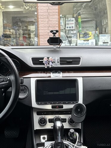 Volkswagen Passat 2013, 241,323 km - 1.8 л - Bakı