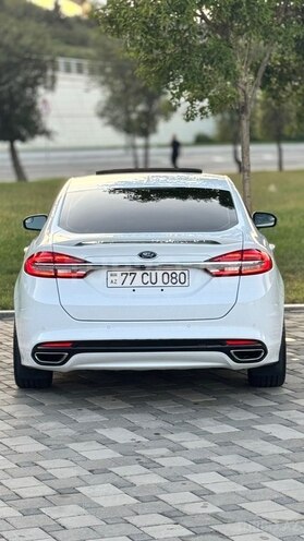 Ford Fusion (North America) 2018, 125,900 km - 2.0 l - Bakı