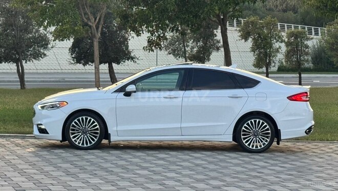 Ford Fusion (North America) 2018, 125,900 km - 2.0 l - Bakı