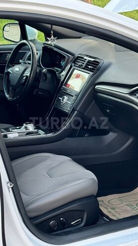 Ford Fusion (North America) 2018, 125,900 km - 2.0 l - Bakı
