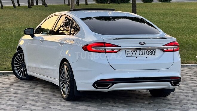Ford Fusion (North America) 2018, 125,900 km - 2.0 l - Bakı