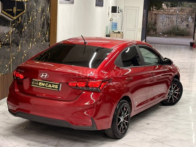 Hyundai Accent 2018, 205,996 km - 1.6 l - Bakı