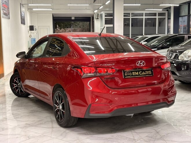 Hyundai Accent 2018, 205,996 km - 1.6 l - Bakı
