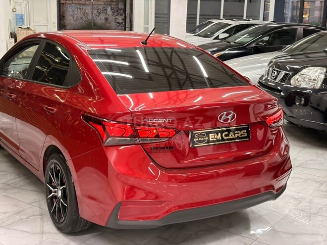 Hyundai Accent 2018, 205,996 km - 1.6 l - Bakı