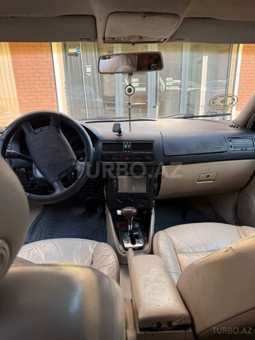 Volkswagen Jetta 2001, 123,456 km - 1.8 l - Bakı
