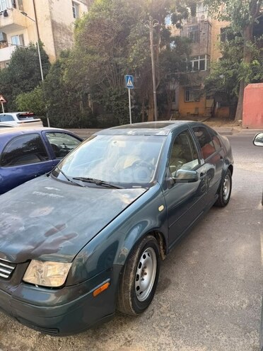 Volkswagen Jetta 2001, 123,456 km - 1.8 l - Bakı