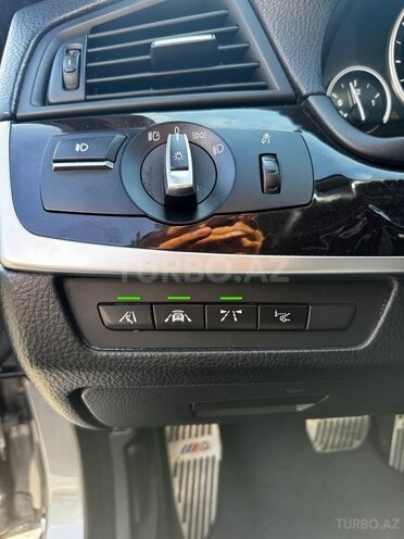 BMW 528 2016, 250,000 km - 2.0 l - Bakı