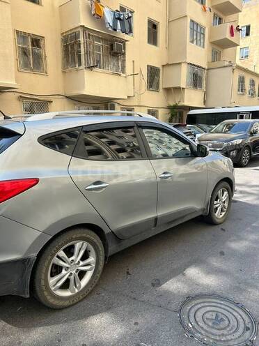 Hyundai ix35 2011, 218,000 km - 2.0 l - Bakı