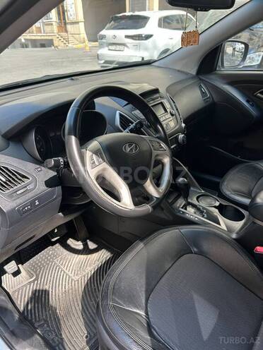 Hyundai ix35 2011, 218,000 km - 2.0 l - Bakı