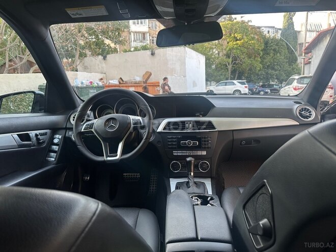 Mercedes C 250 2011, 245,000 km - 1.8 l - Bakı