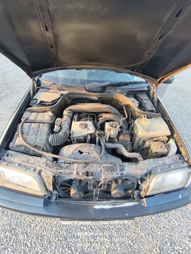 Mercedes C 200 1997, 585,458 km - 2.2 л - Sabirabad