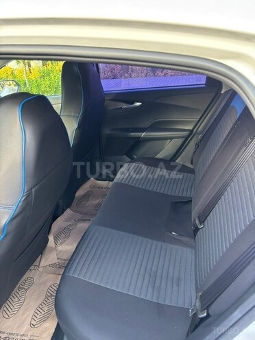 Changan Qiyuan A05 2025, 10,000 km - 1.5 l - Bakı