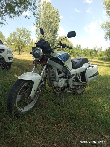 Suzuki  2006, 58,000 km - 0.3 l - Naxçıvan