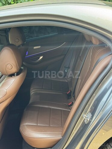 Mercedes E 220 d 2017, 216,261 km - 2.0 l - Qazax