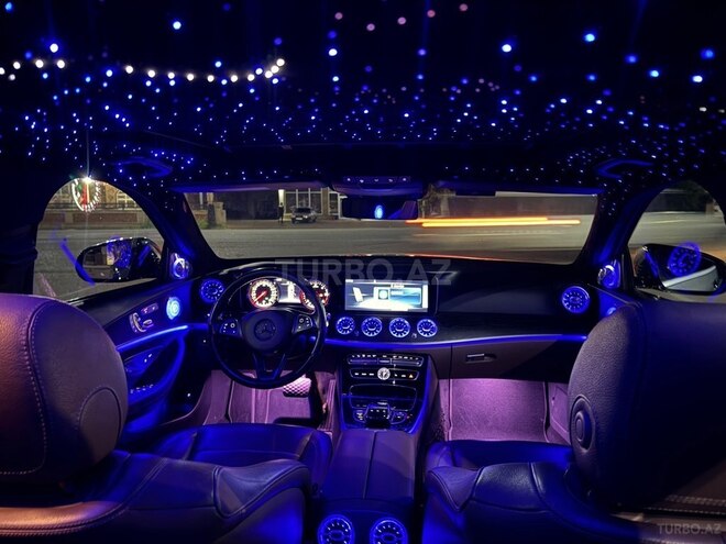 Mercedes E 220 d 2017, 216,261 km - 2.0 l - Qazax