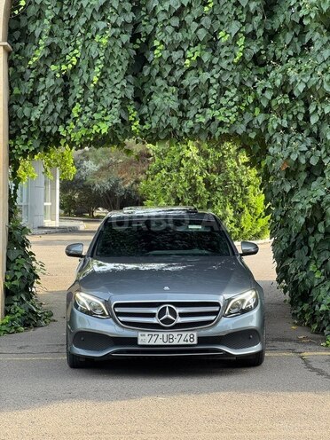 Mercedes E 220 d 2017, 216,261 km - 2.0 l - Qazax
