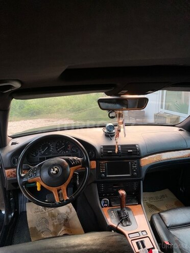 BMW 525 2000, 285,000 km - 2.5 l - Xaçmaz