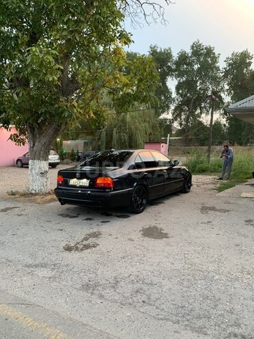 BMW 525 2000, 285,000 km - 2.5 l - Xaçmaz
