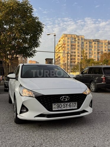 Hyundai Accent 2021, 85,000 km - 1.6 л - Bakı