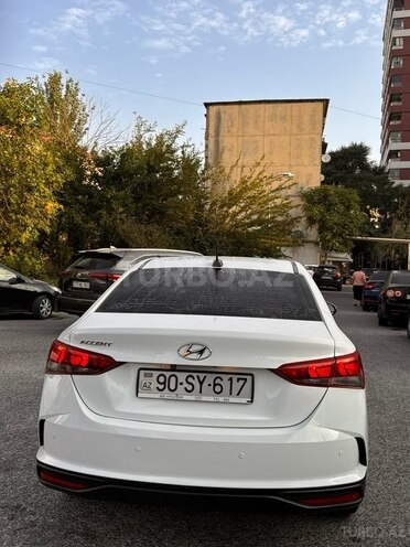 Hyundai Accent 2021, 85,000 km - 1.6 л - Bakı