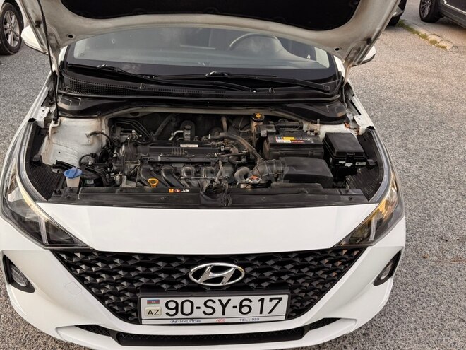 Hyundai Accent 2021, 85,000 km - 1.6 л - Bakı