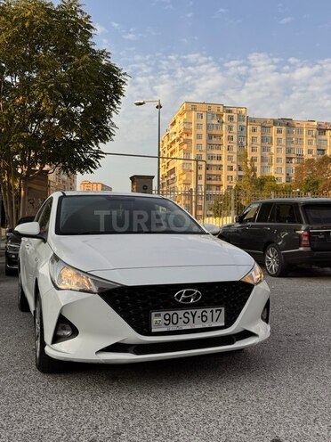 Hyundai Accent 2021, 85,000 km - 1.6 л - Bakı