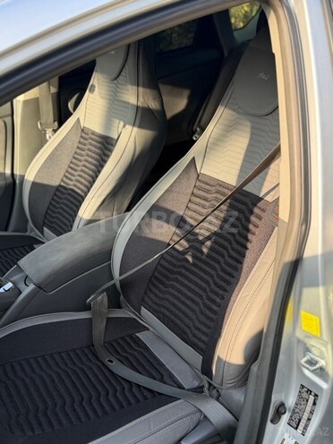 Toyota Prius 2010, 260,000 km - 1.8 л - Bakı