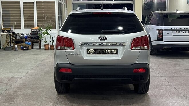 Kia Sorento 2010, 130,000 km - 2.0 l - Sumqayıt