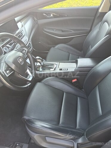 Changan  2019, 130,000 km - 1.5 л - Bakı