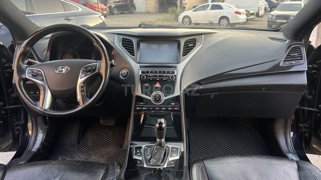 Hyundai Grandeur 2015, 260,000 km - 3.0 l - Sumqayıt