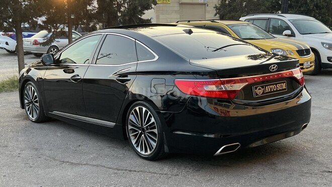 Hyundai Grandeur 2015, 260,000 km - 3.0 l - Sumqayıt