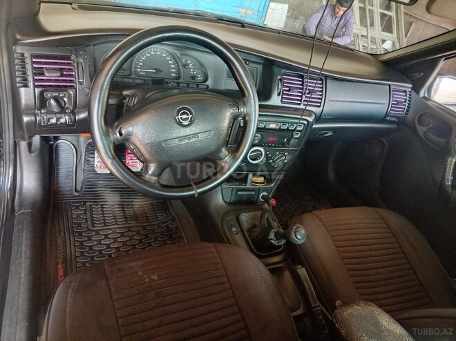 Opel Vectra 1996, 461,194 km - 1.8 l - Hacıqabul