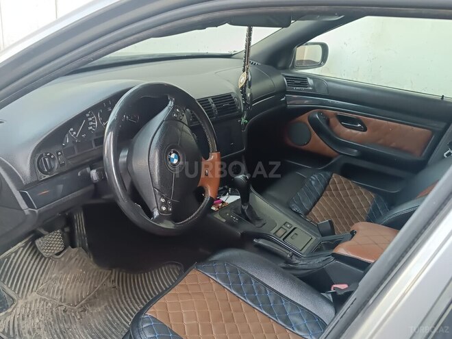 BMW 528 1997, 389,000 km - 2.8 l - Bakı