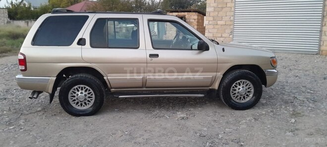 Nissan Pathfinder 1997, 330,000 km - 3.3 l - Beyləqan