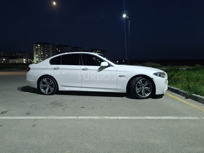 BMW 525 2012, 260,000 km - 2.0 л - Bakı