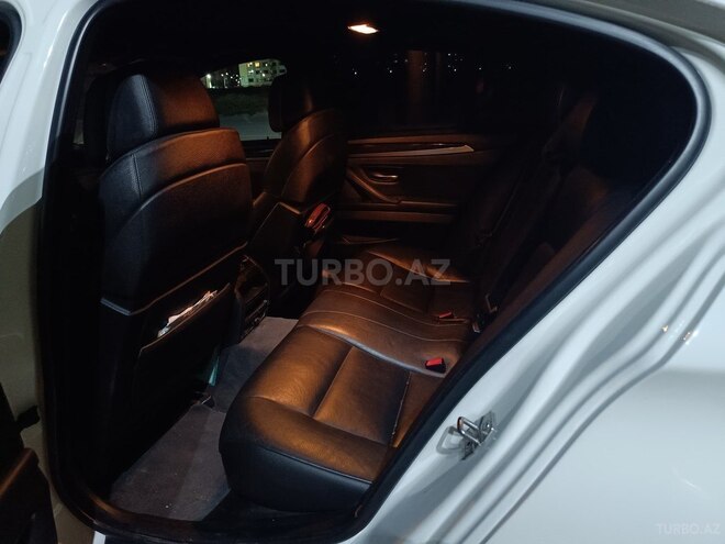 BMW 525 2012, 260,000 km - 2.0 л - Bakı