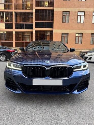 BMW  2018, 180,000 km - 2.0 l - Bakı