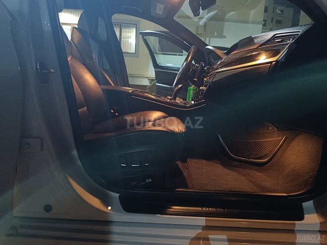 BMW 525 2012, 260,000 km - 2.0 л - Bakı