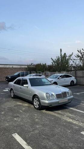 Mercedes E 200 1998, 485,000 km - 2.0 l - Bakı