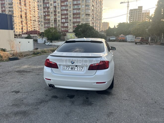 BMW 528 2016, 256,000 km - 2.0 л - Bakı