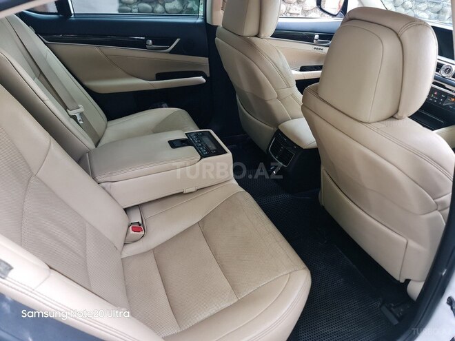Lexus GS 350 2012, 298,000 km - 3.5 l - Qusar