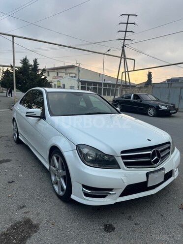 Mercedes C 250 2013, 252,000 km - 1.8 л - Bakı