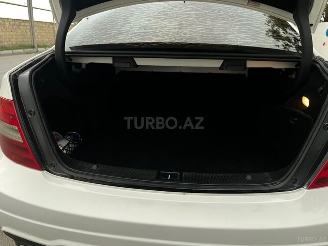 Mercedes C 250 2013, 252,000 km - 1.8 л - Bakı